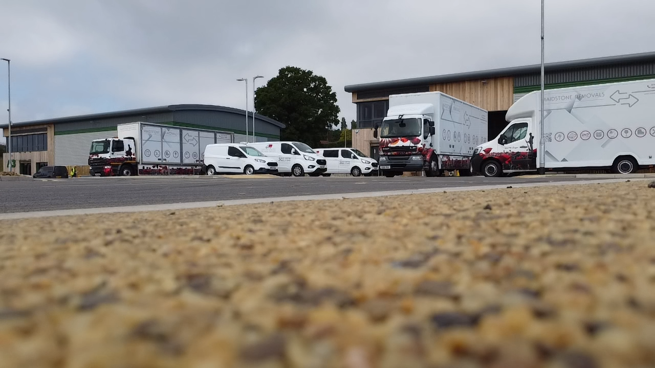 Storage 4 Maidstone Removals is an expert business removal company in Kent. We help you with relocating, expanding, or refurbishing.